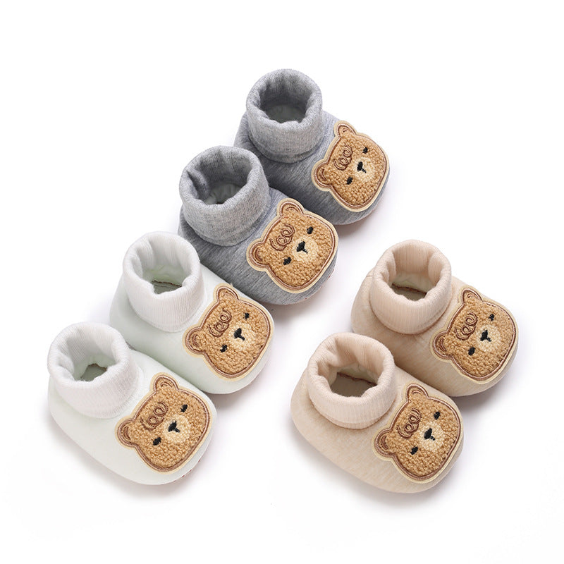 Semelle antidérapante des chaussons d'hiver
