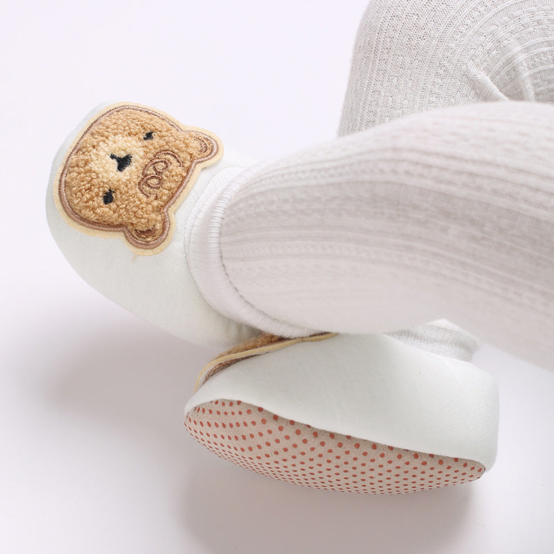 Chaussons chauds pour les premiers pas